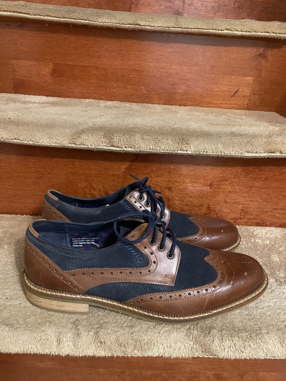 NWOT Goodwin Smith Hand Made Two-Tone Navy and Brown Wingtip Derby Leather Shoe